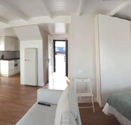 Vila Marina. Casa Marinera Con Terraza Sobre El Mar En Caion Cayon Exterior photo