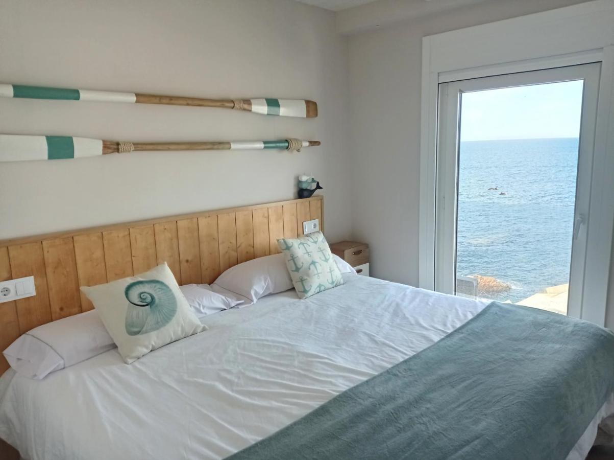 Marina. Casa Marinera Con Terraza Sobre El Mar En Caion Apartment